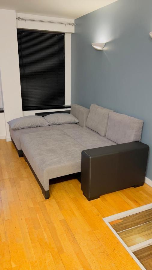 Charming 1-Bedroom Apartment In Woolwich Londres Exterior foto
