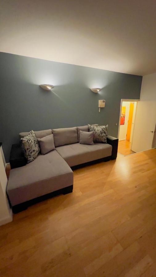 Charming 1-Bedroom Apartment In Woolwich Londres Exterior foto